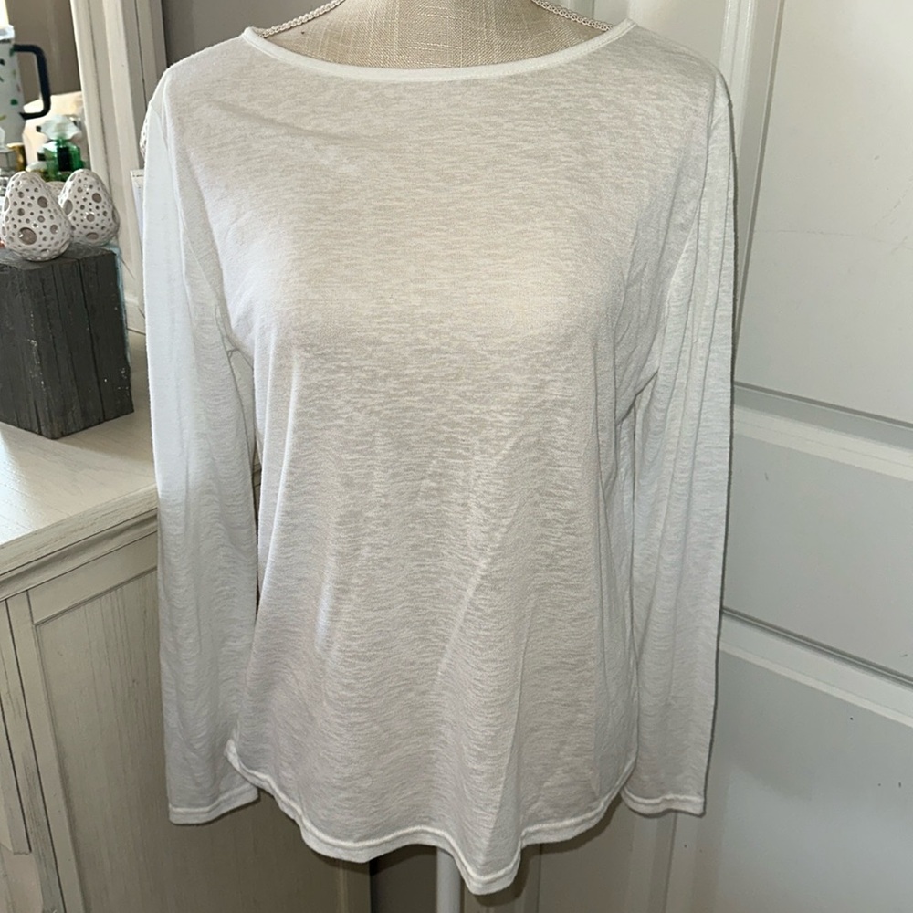 Size XL WHITE GAUZE LONG SLEEVE TOP NWOT